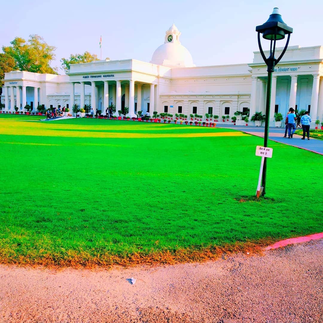 IIT Roorkee (IITR) - campus