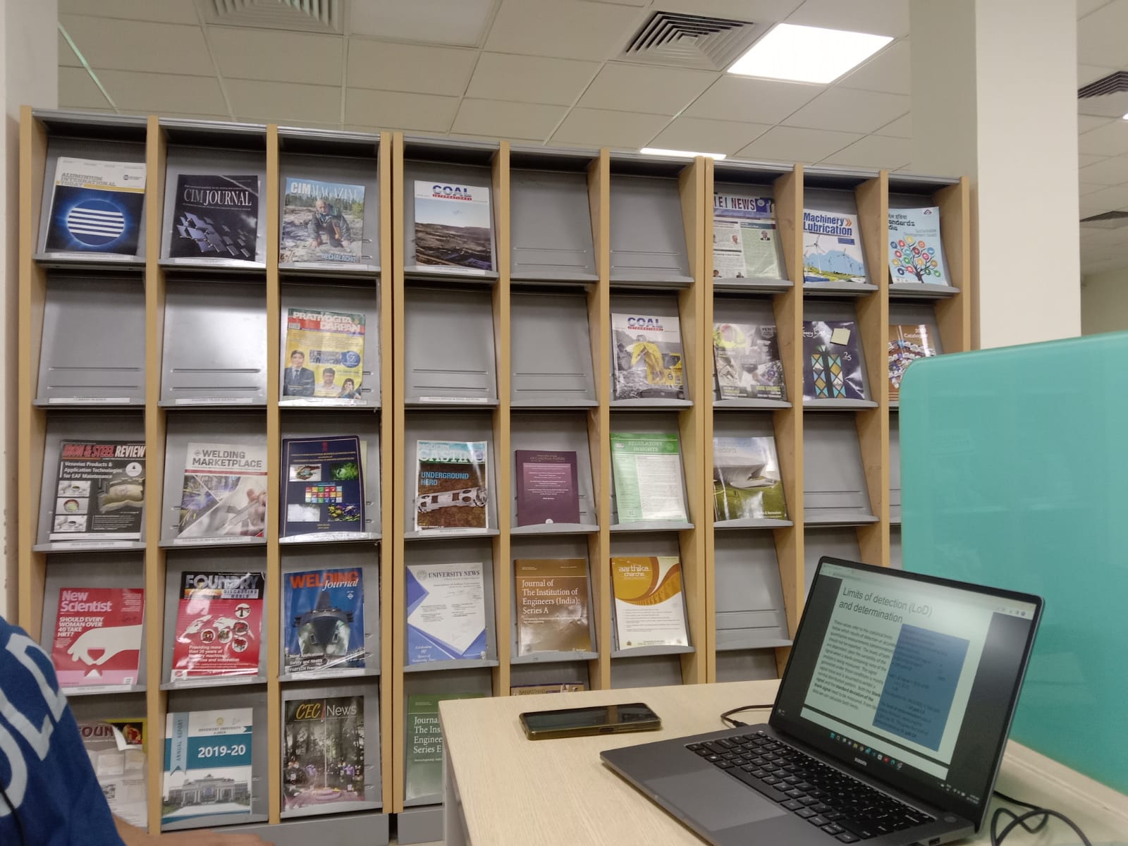 IIT BHU Varanasi (IIT BHU) - library