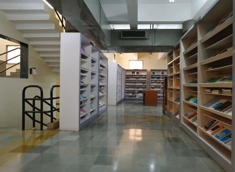 Indira Gandhi Institute of Development Research (IGIDR) - library