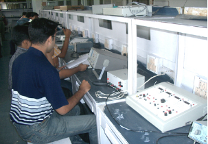 IEM Kolkata - labs