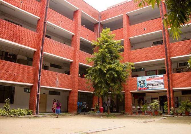 Institute of Home Economics, University of Delhi - campus