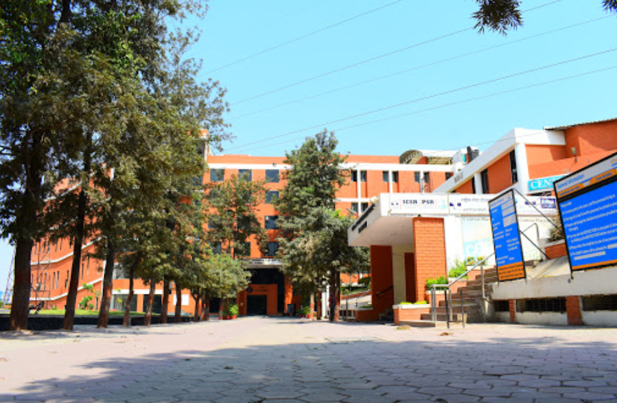 IPS Academy - campus
