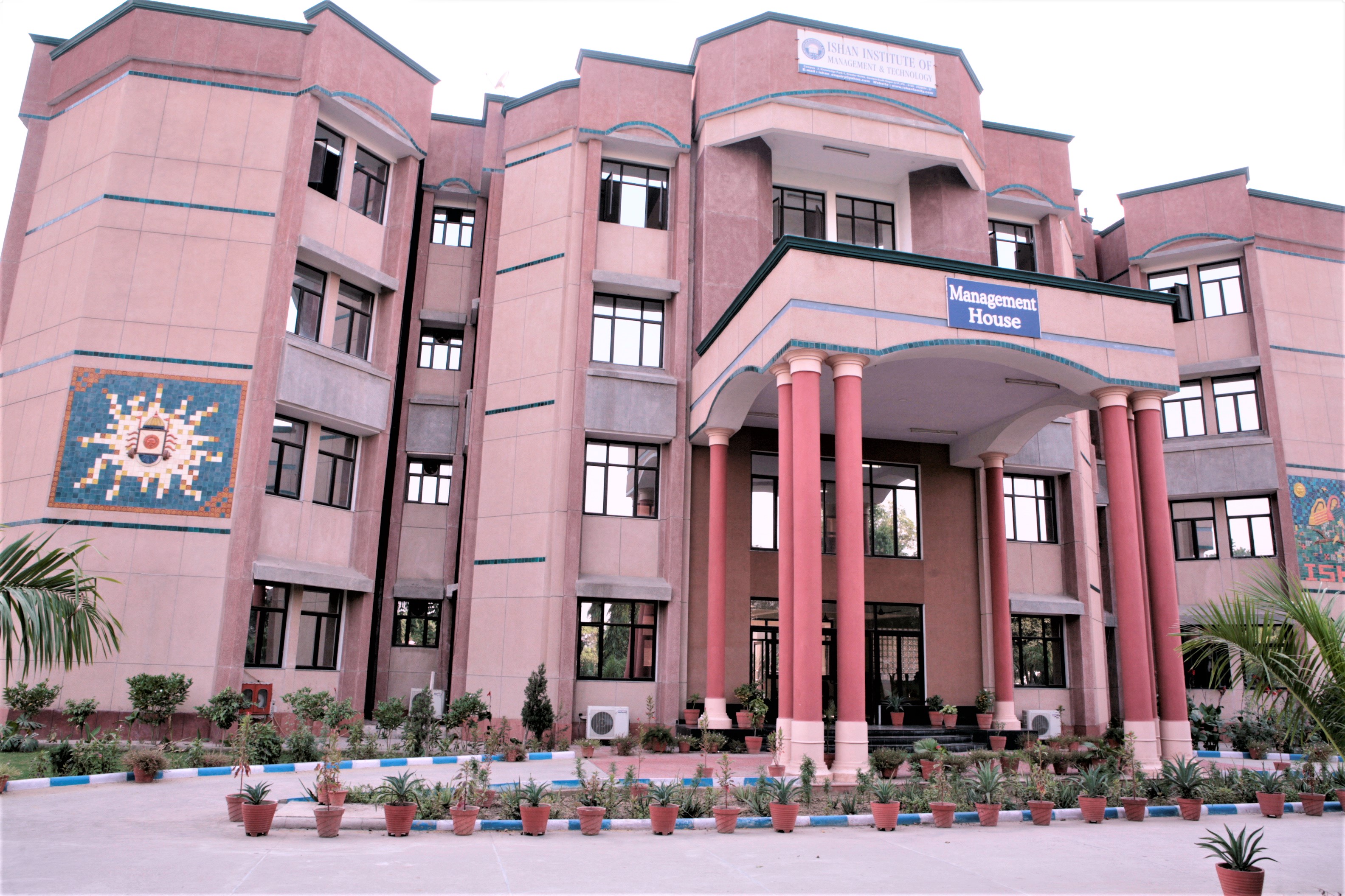Ishan Institute of Management and Technology - campus