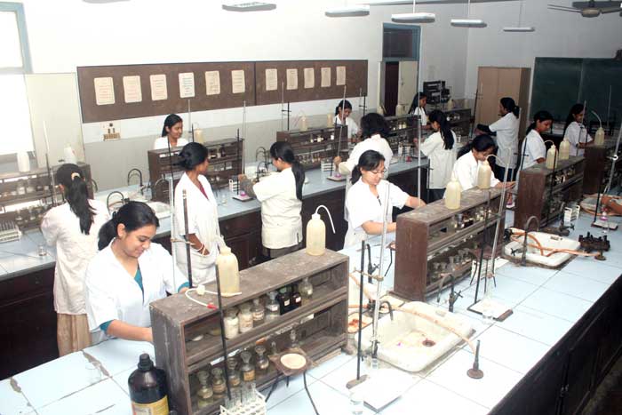 J.D Birla Institute (JDBI) - labs
