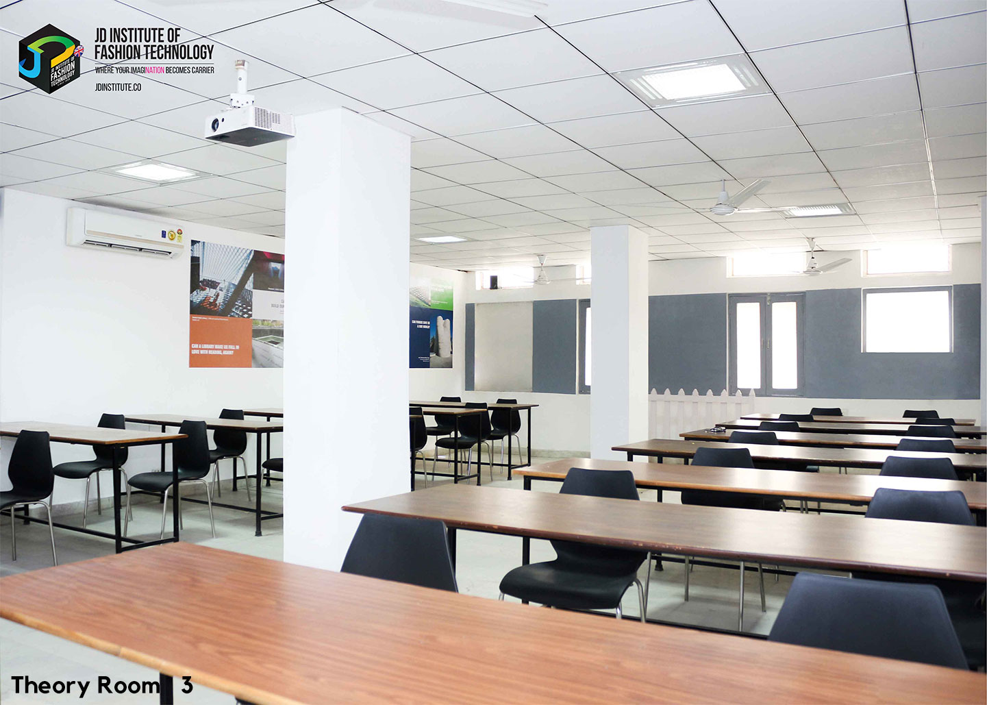 JD Institute of Fashion Technology- Corporate Center, Hauz Khas - classroom