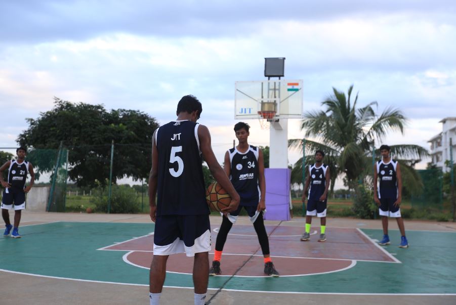 Jeppiaar Institute of Technology - sports