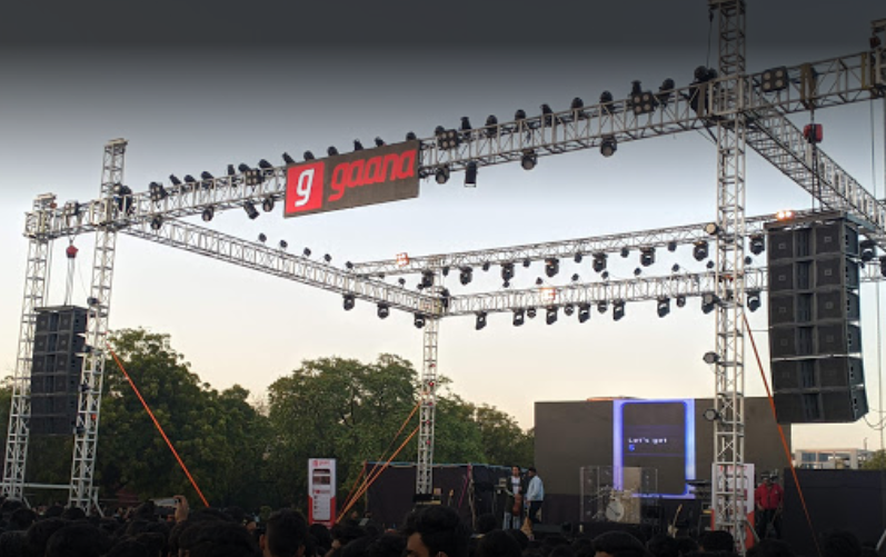 Jesus and Mary College - fest