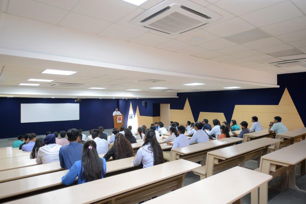 KCC Institute of Legal and Higher Education - seminar