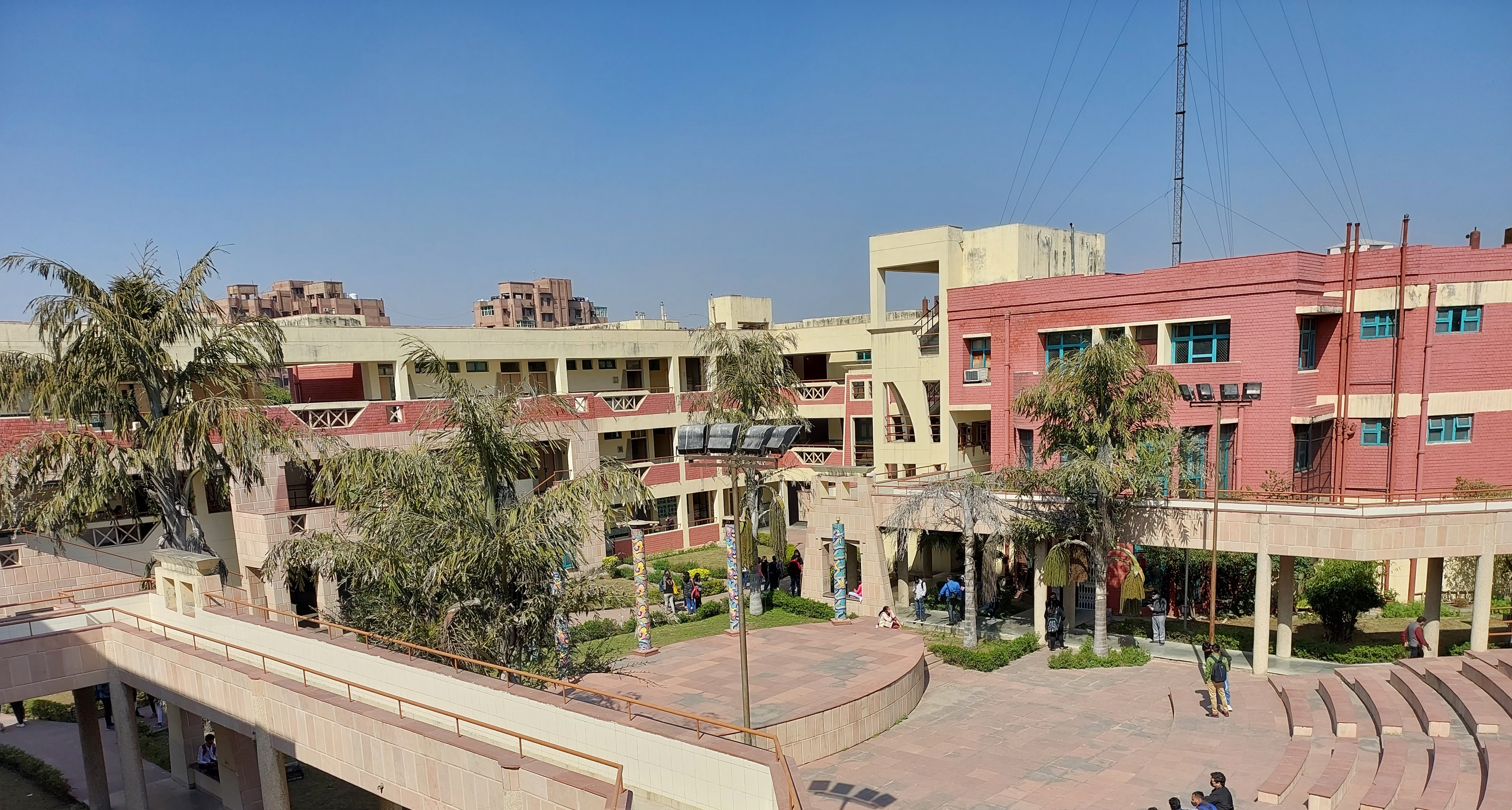 Keshav Mahavidyalaya - campus