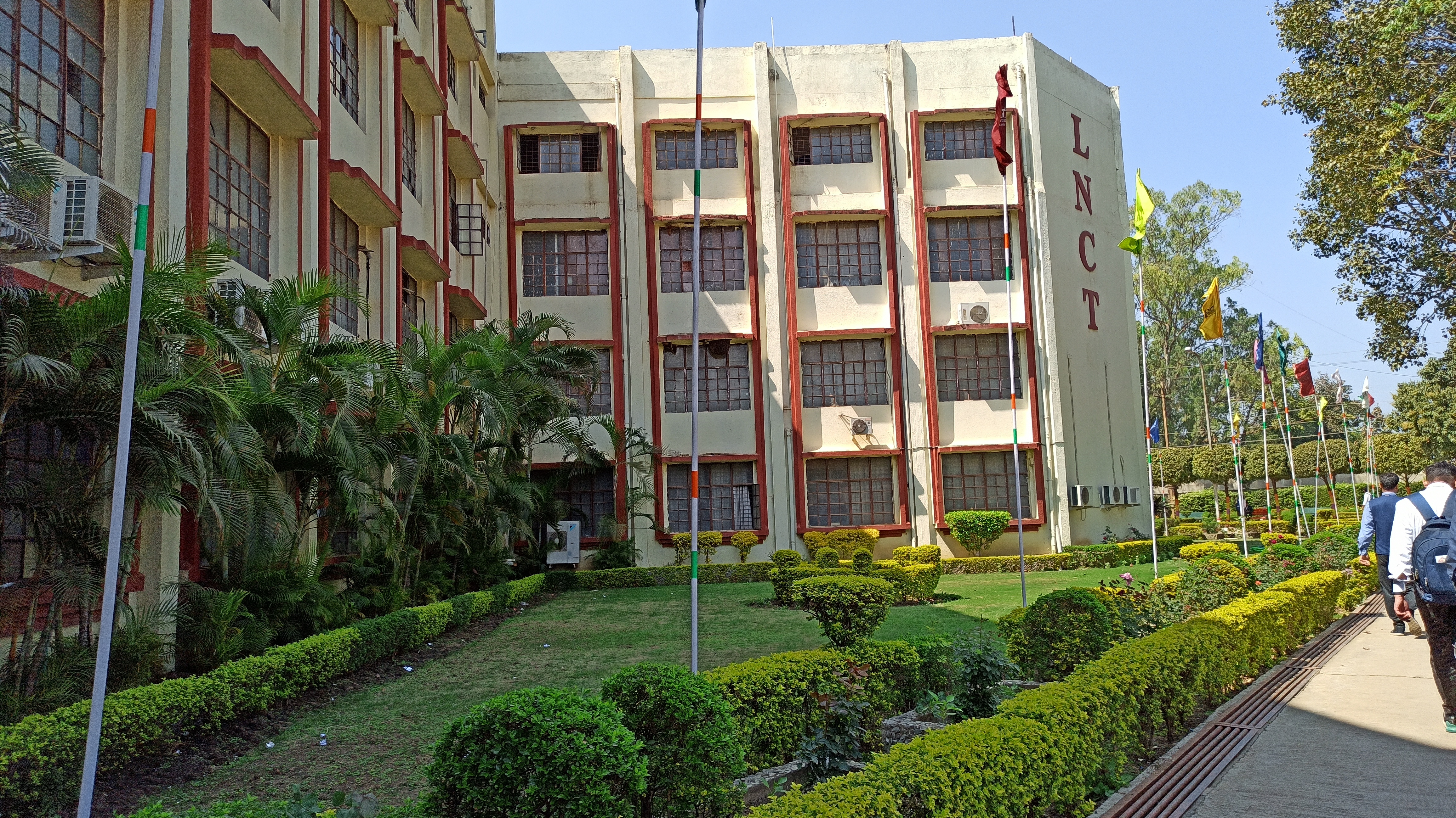 LNCT - campus