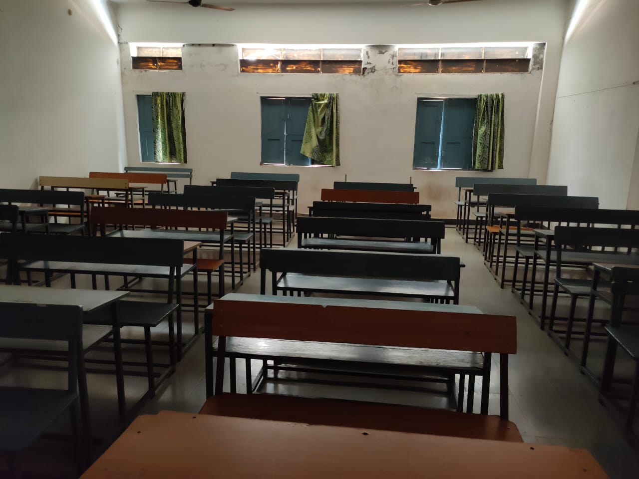 G. Pulla Reddy Engineering College - classroom