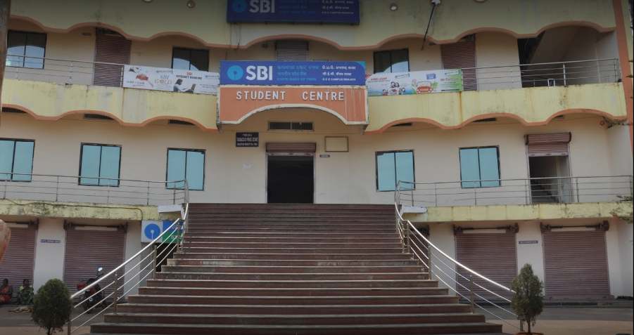Gandhi Engineering College - campus