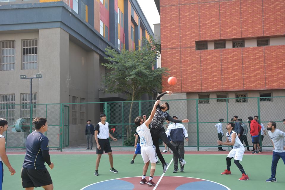 GL Bajaj Institute of Management and Research - sports