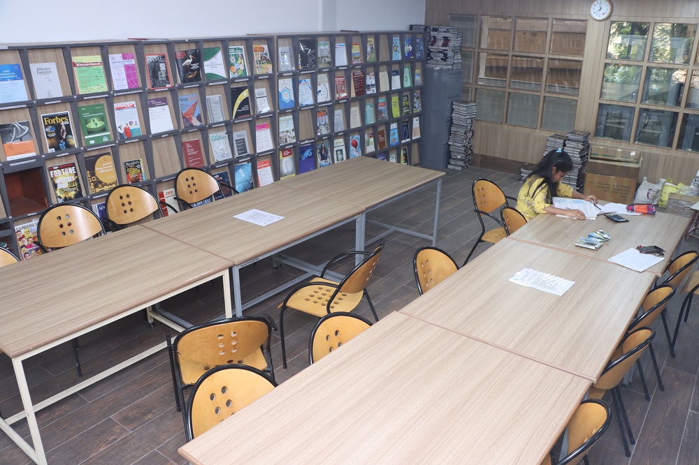 GNIMS Mumbai - library