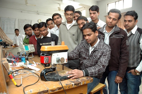 Madhav Institute of Technology and Science - labs