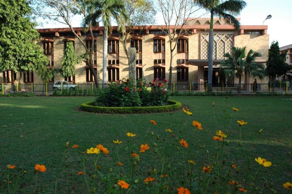 Madhav Institute of Technology and Science - campus