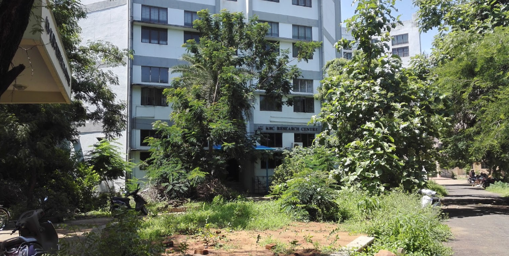 Madras Institute of Technology - labs