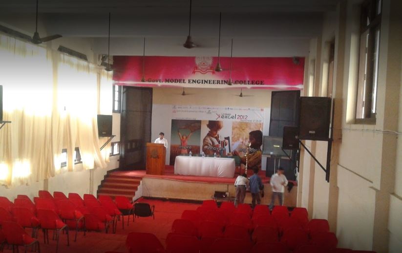 MEC Kochi - auditorium
