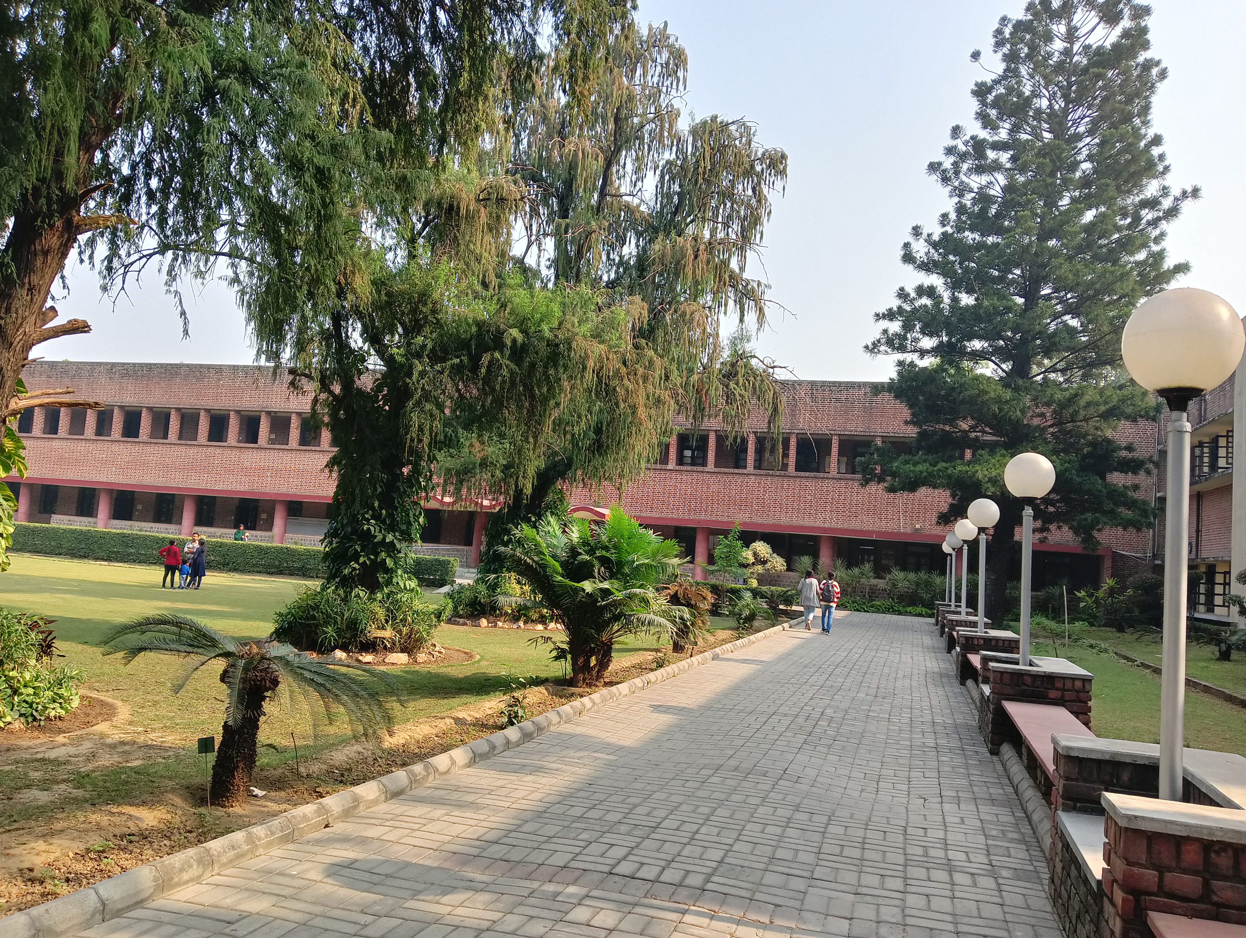 Miranda House New Delhi - campus