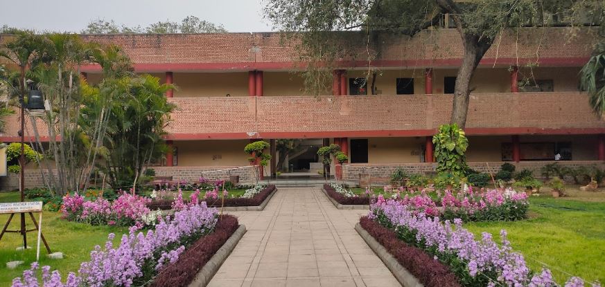 Miranda House New Delhi - campus