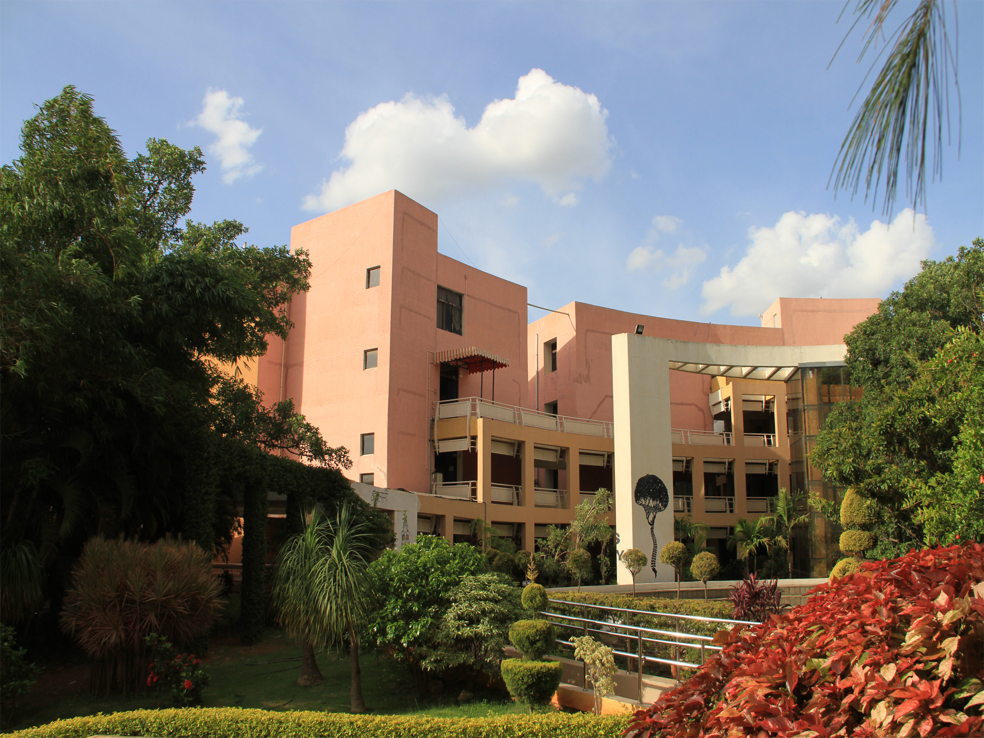 NIFT Bangalore - Fees, Courses, Admission 2024, Placements, Cut off, Rankings - campus