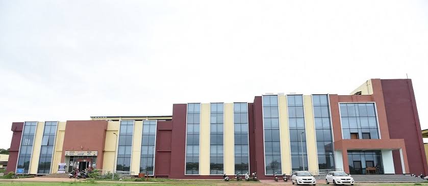 NIT Raipur (NITRR) - campus