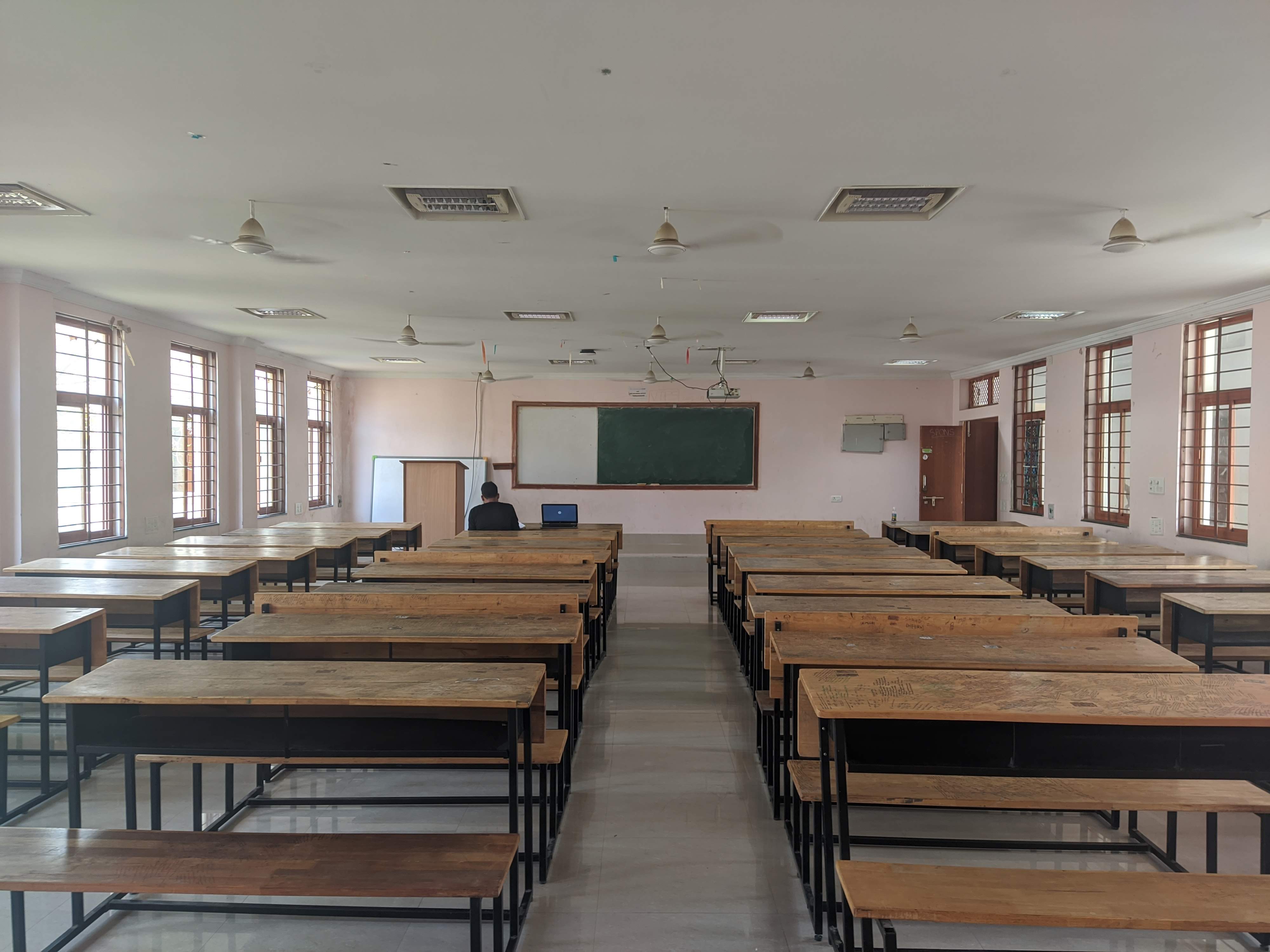 NIT Warangal (NITW) - classroom