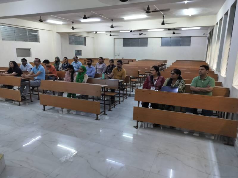 NIET Gr Noida - classroom