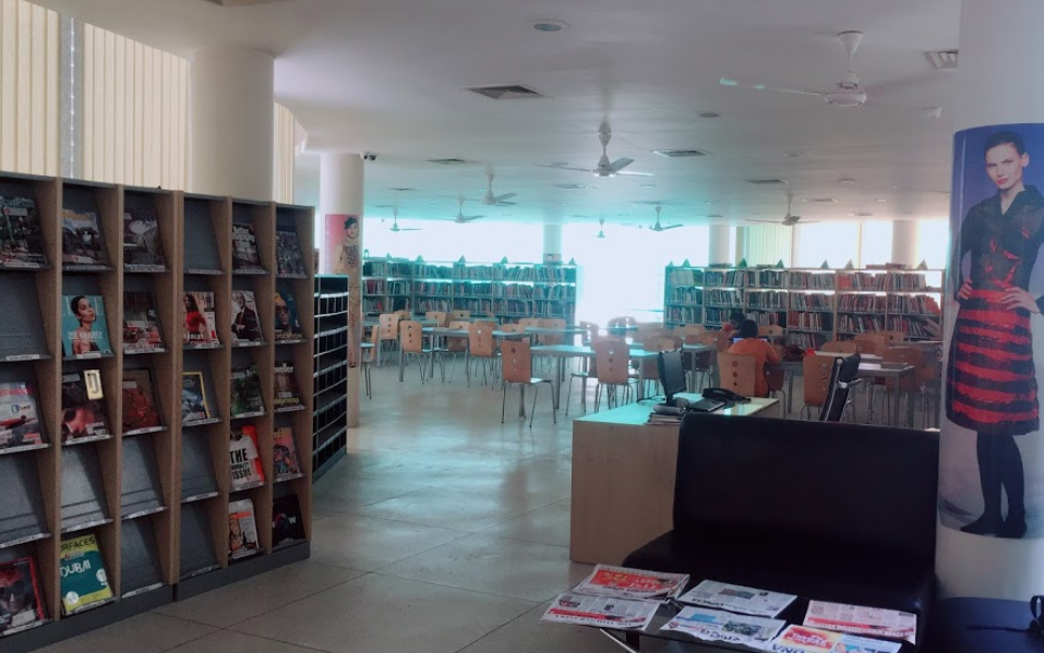 Pearl Academy Jaipur - library