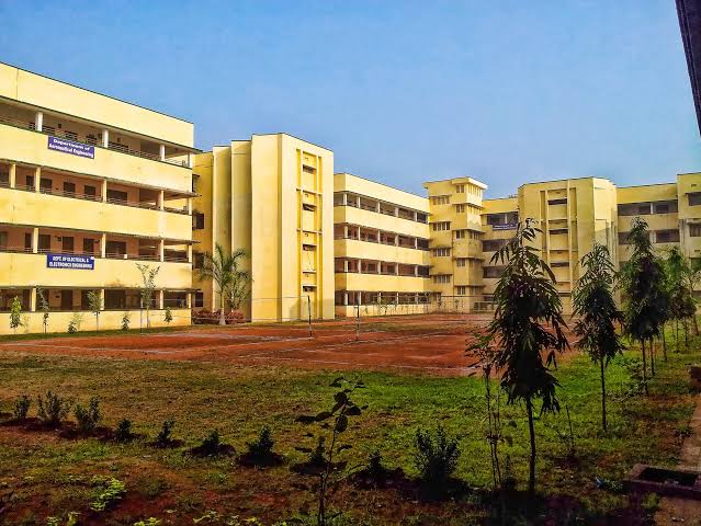 Prasad V Potluri Siddhartha Institute of Technology - campus