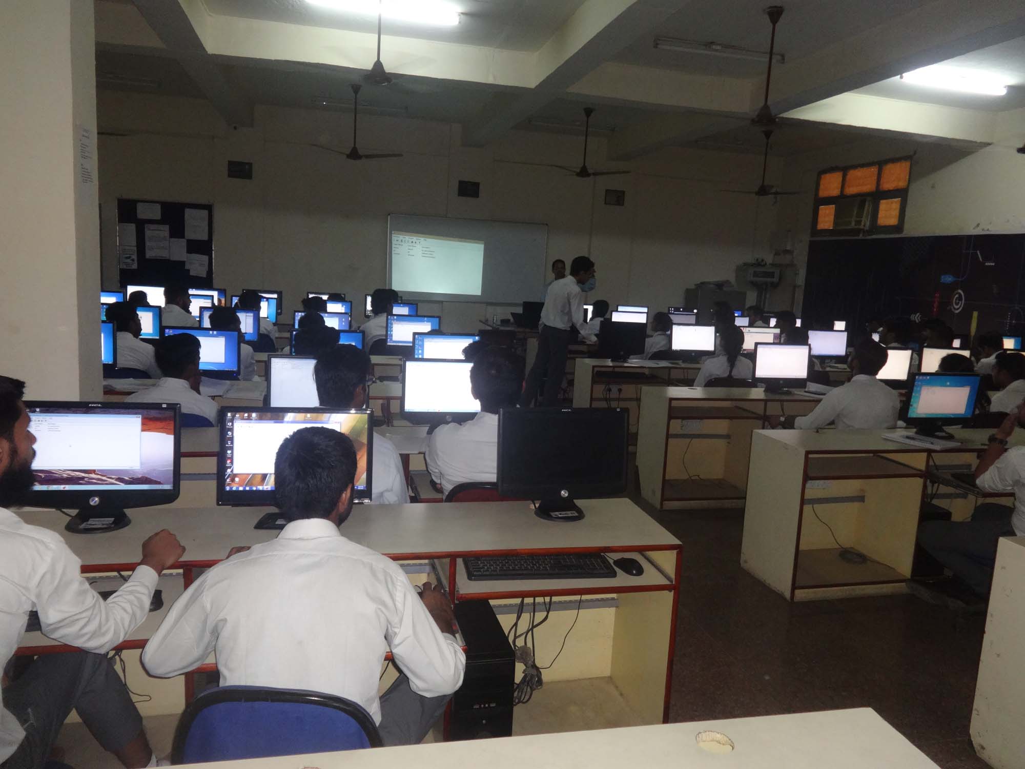 Raj Kumar Goel Institute of Technology (RKGIT) - labs