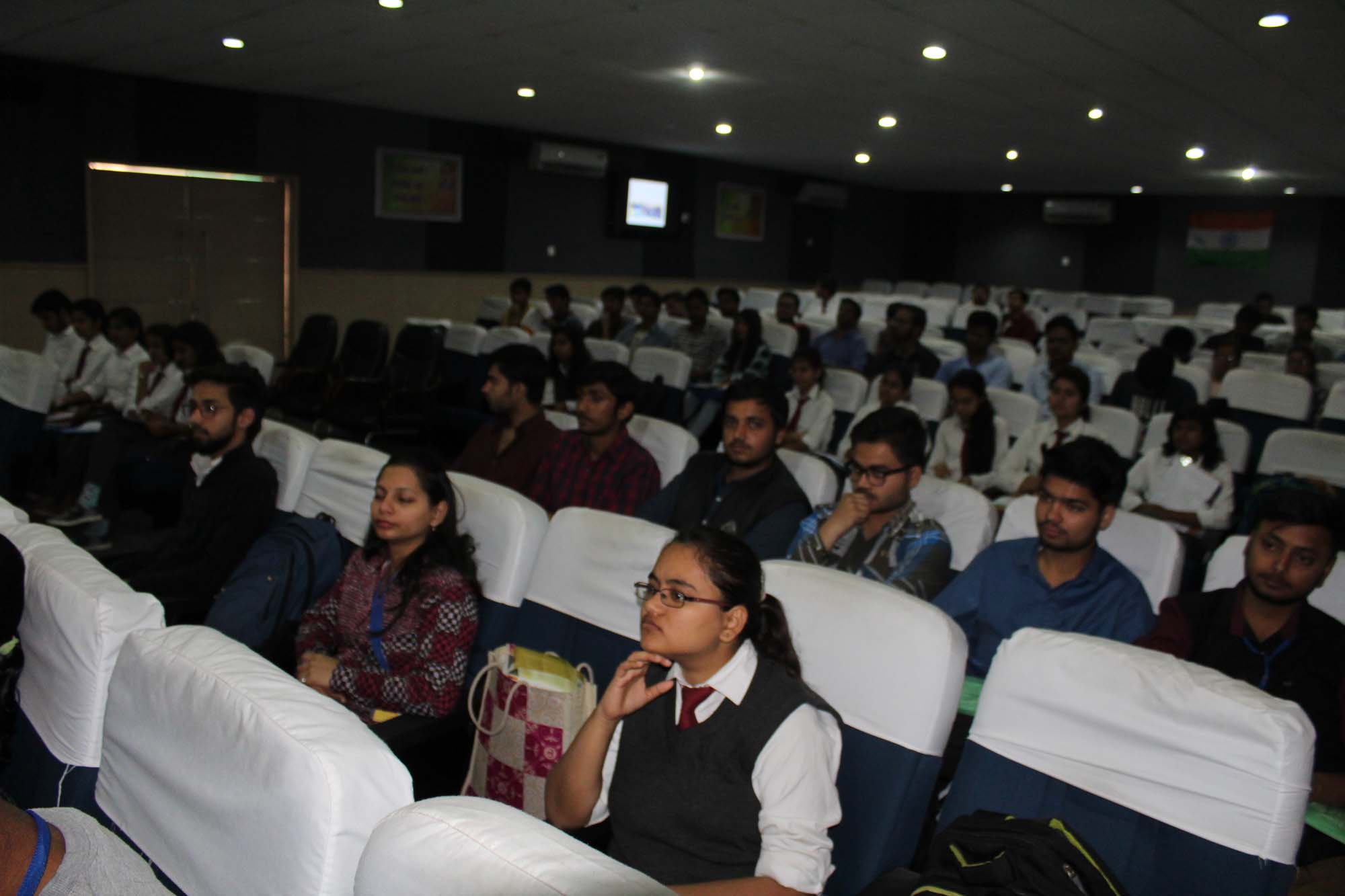 Raj Kumar Goel Institute of Technology (RKGIT) - seminar