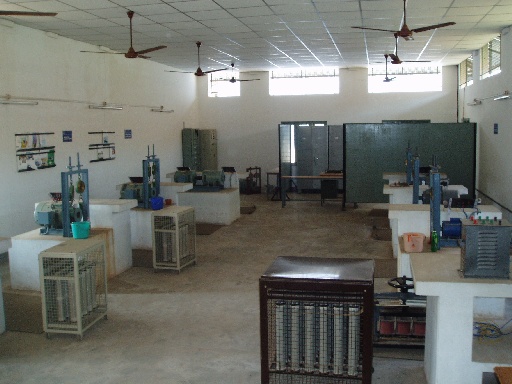 RSET - Rajagiri School of Engineering and Technology - labs