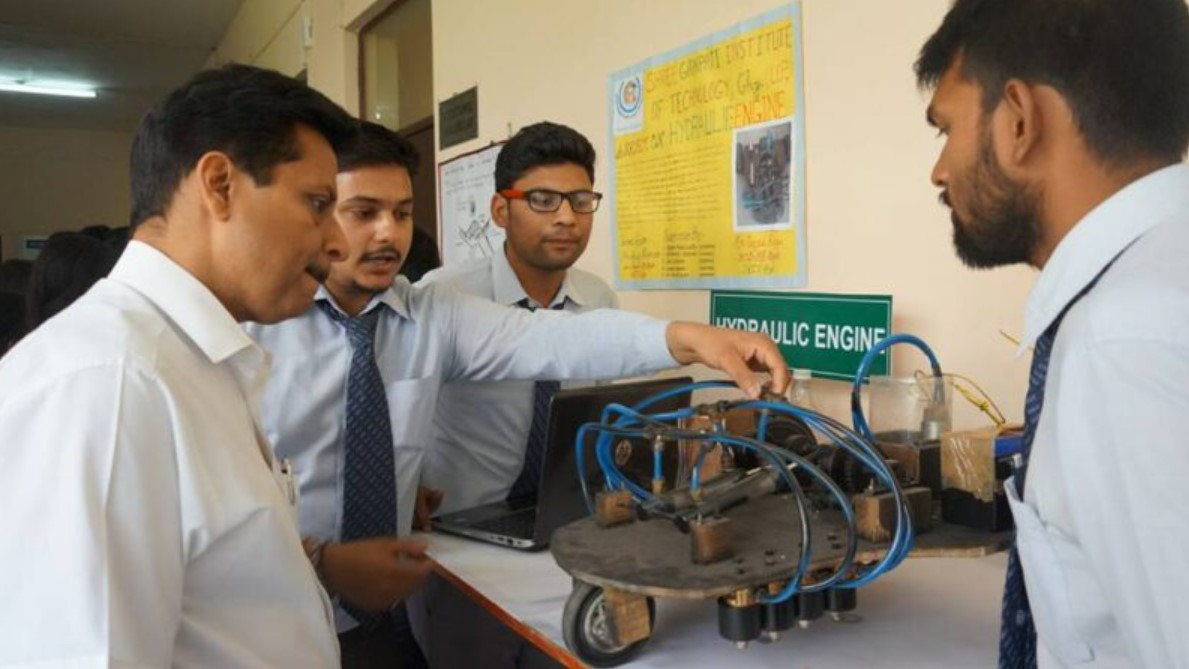 Sanskar Educational Group - labs