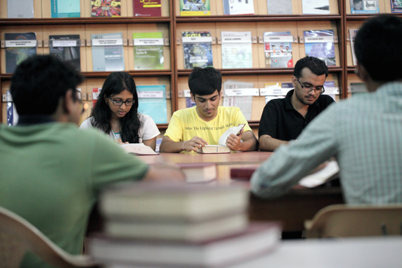 Sardar Patel Institute of Technology - library