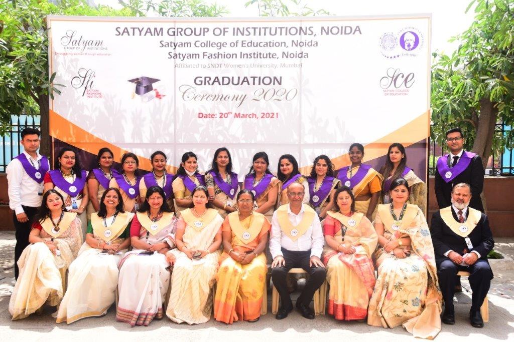 Satyam Fashion Institute - convocation