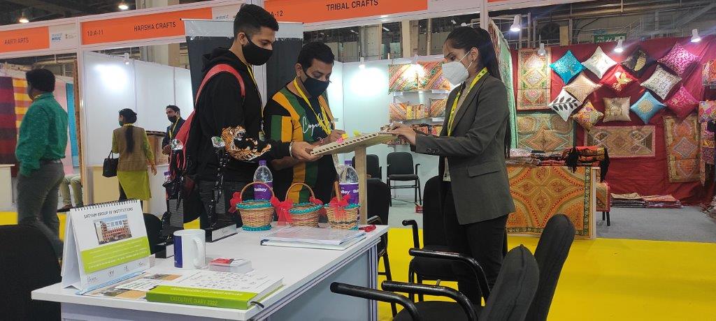 Satyam Fashion Institute - exhibitions