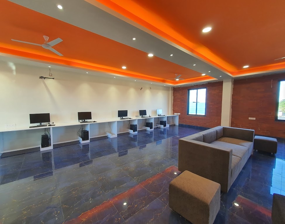 Artemisia College of Art and Design - labs