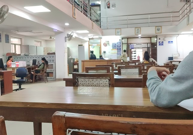 ARSD College - reading