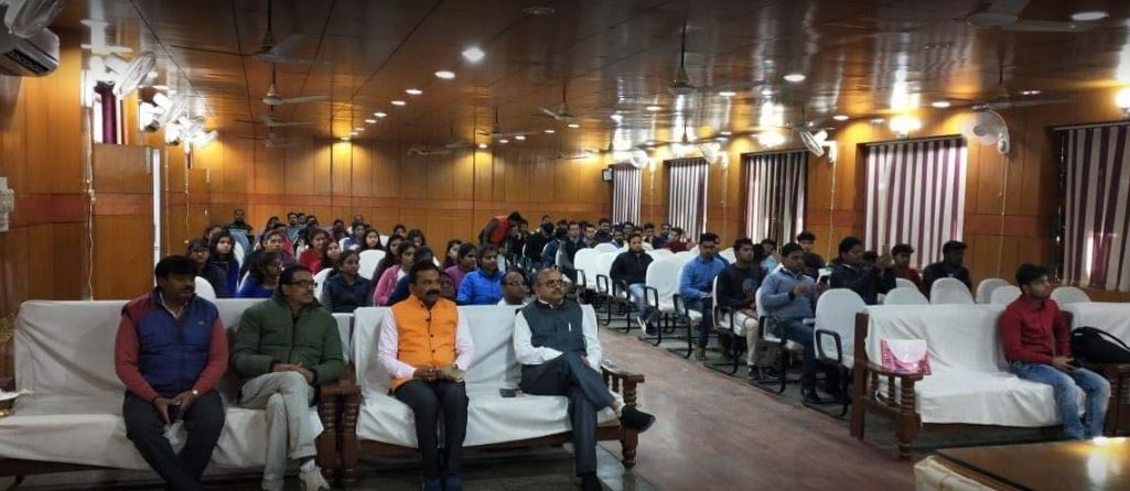 Bundelkhand Institute of Engineering and Technology - seminar