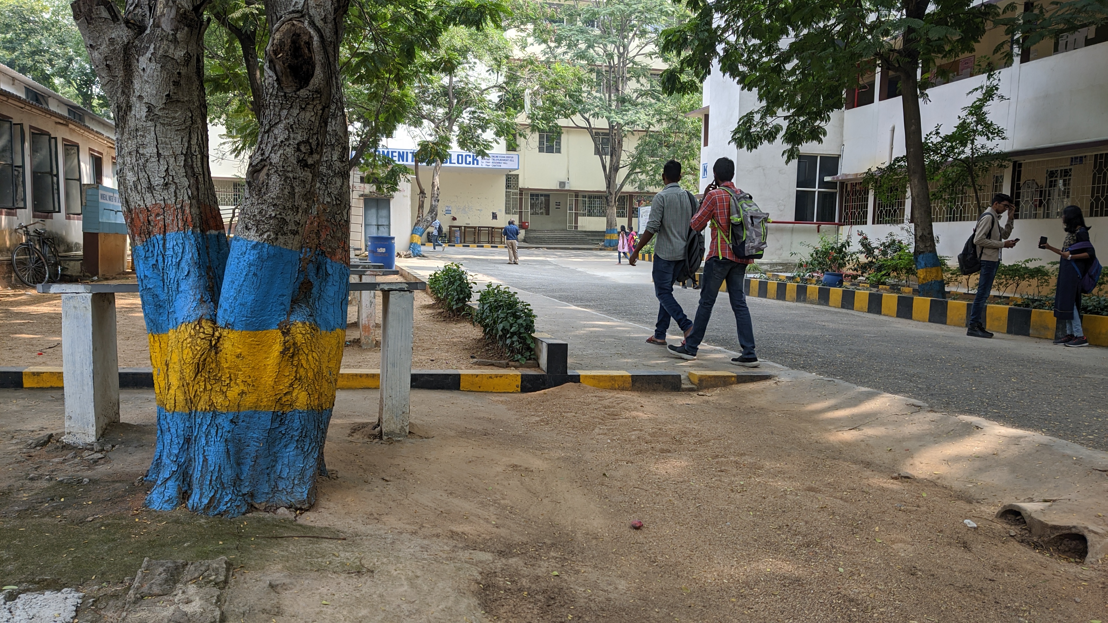 Chaitanya Bharathi Institute of Technology, Hyderabad - campus