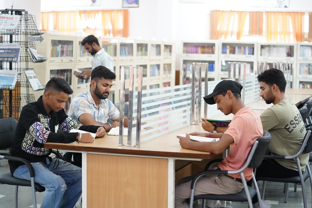 CGC Landran - library