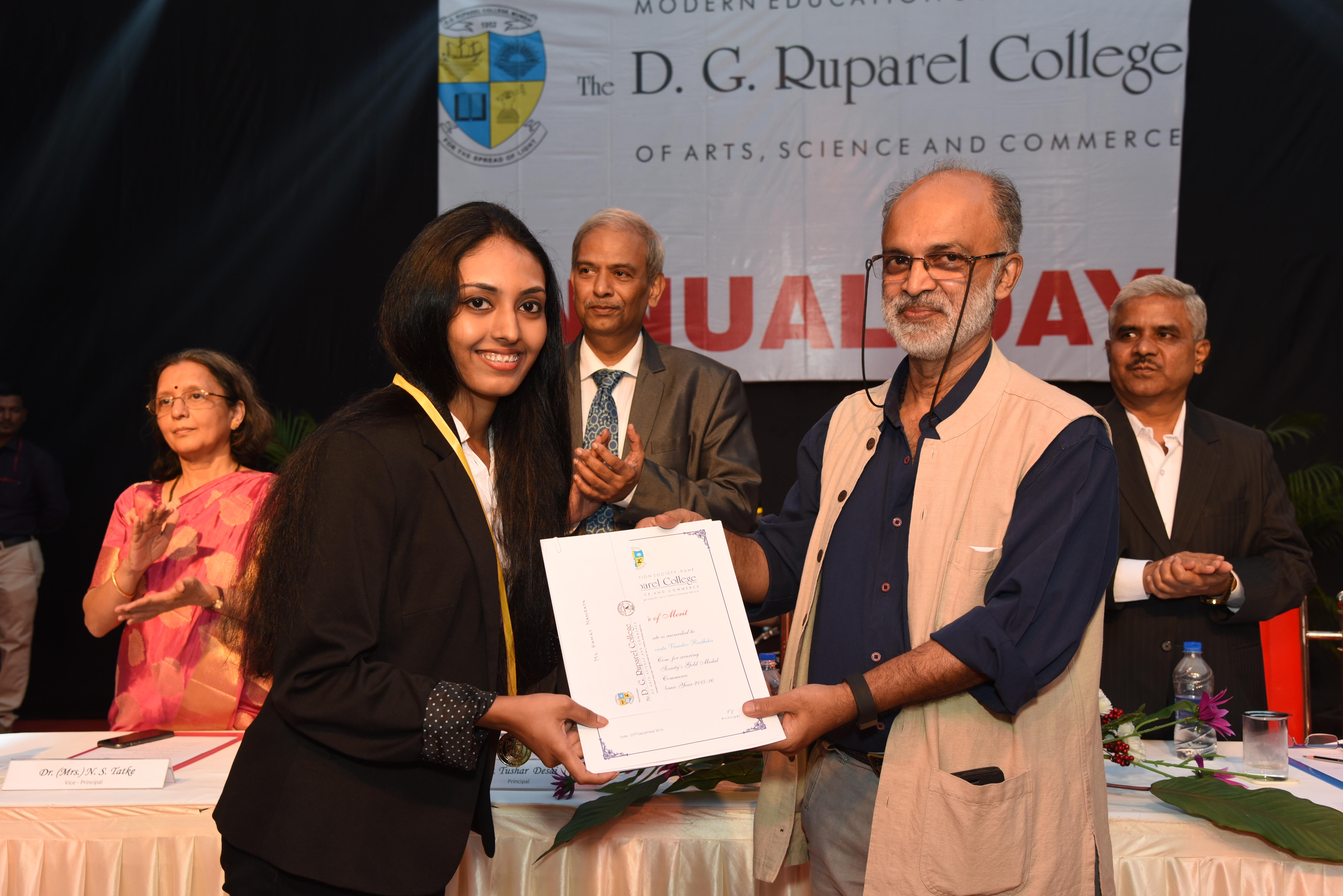 Ruparel College - fest
