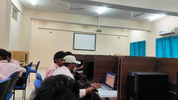 DSPMU Ranchi - labs