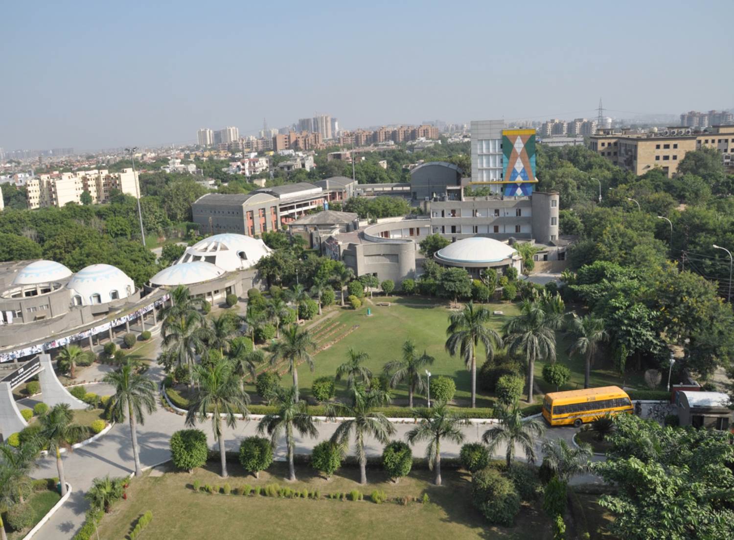 FDDI Noida - campus