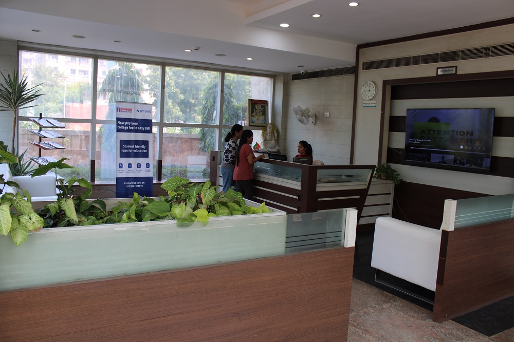 FOSTIIMA Business School - others