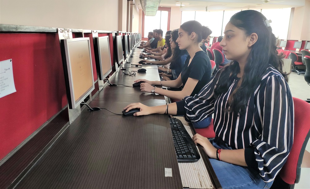 Trinity Institute of Professional Studies - labs