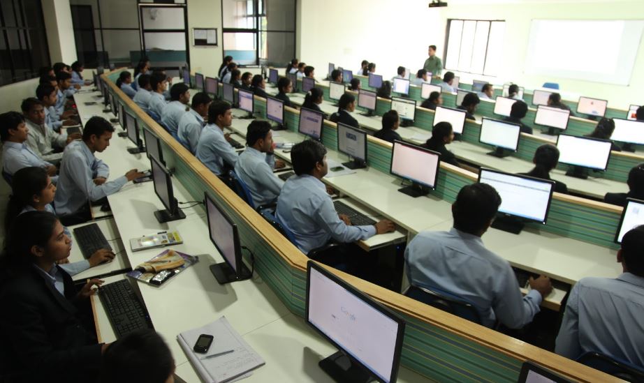 Vidya Pratishthan's Institute of Information Technology - labs
