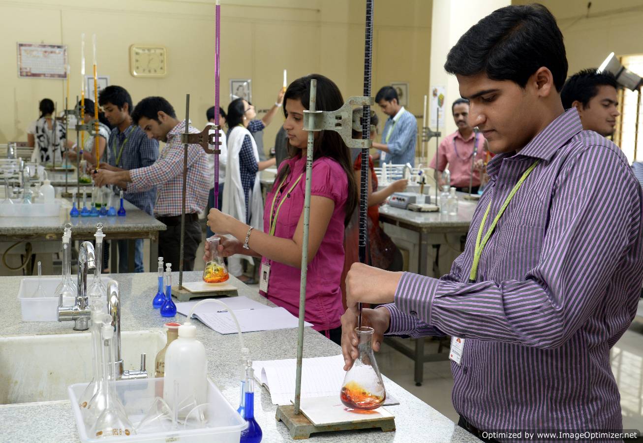 VIT - Vemana Institute of Technology - labs
