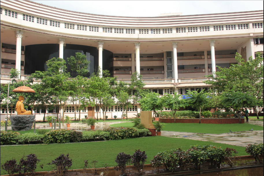 Vivekanand Education Society's Institute of Technology - campus